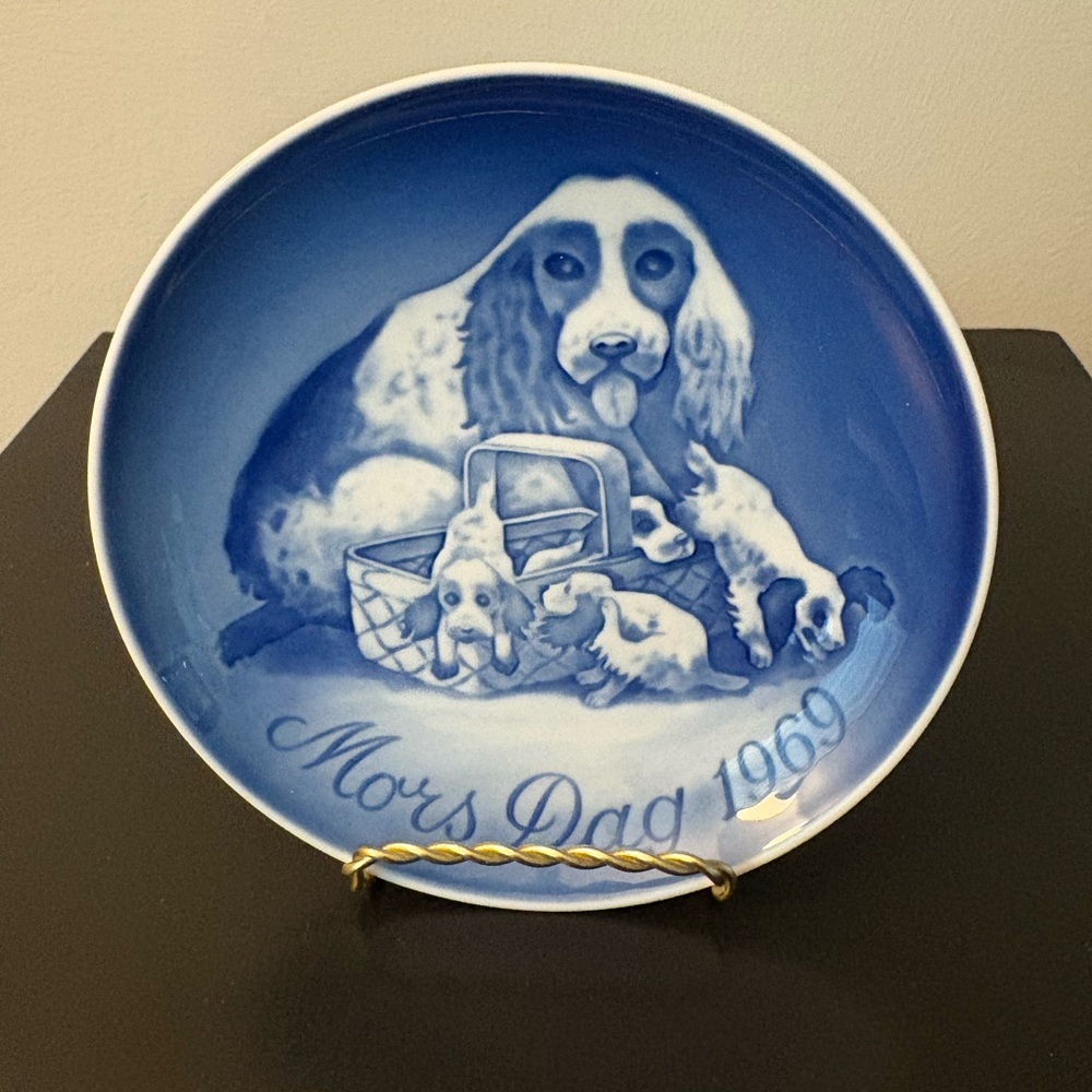 Bing & Grondahl 1969 Mother’s Day Collector Plate Cocker Spaniel Mother/Puppies